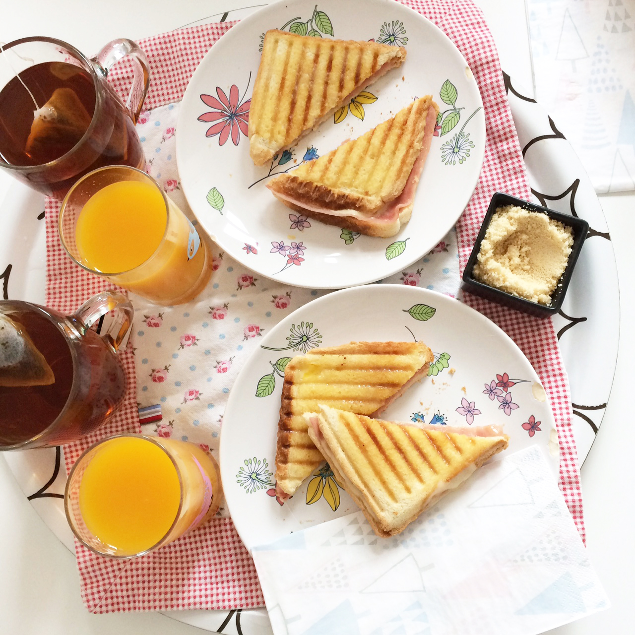 Petit déjeuner AirBnB Lisbonne